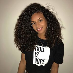 Meet your Posher, Jenae